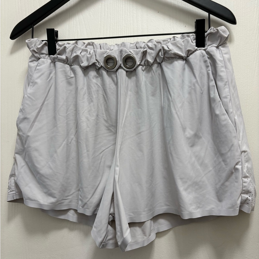 ADAY Light Gray Women's Athletic Shorts